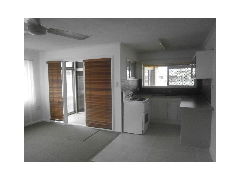 122 Rio Vista Bvd, Broadbeach Waters QLD 4218