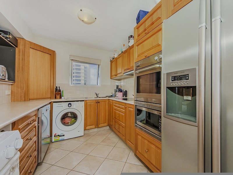 14 ‘Chelsea’ 7 Britannia Avenue, Broadbeach QLD 4218