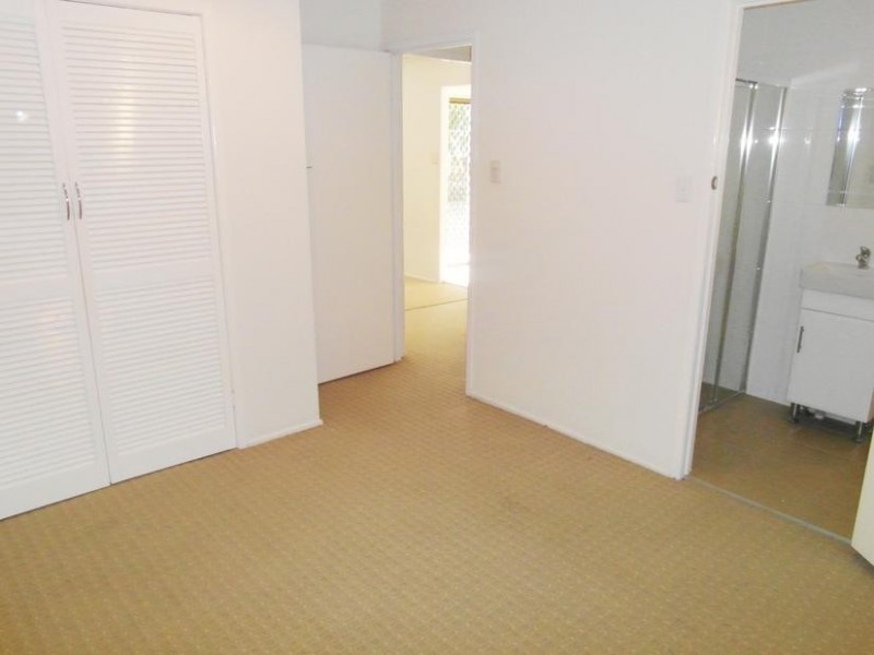 22 Coogeen Street,, Sorrento QLD 4217