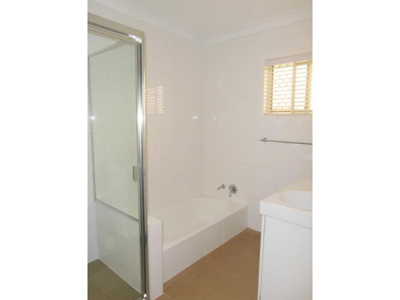 22 Coogeen Street,, Sorrento QLD 4217