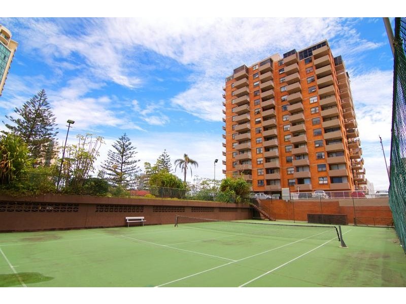 18 Hanlan Street ‘Beachcomber’, Surfers Paradise QLD 4217