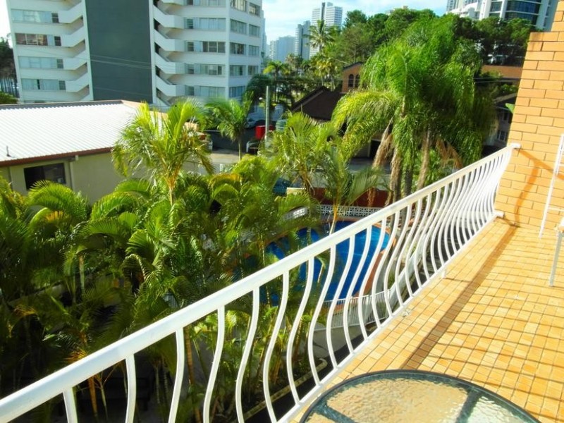 45 Watson Esplanade ‘Sunset Court’, Surfers Paradise QLD 4217