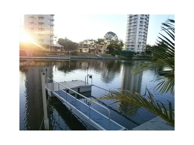 22 Paradise Island, Surfers Paradise QLD 4217