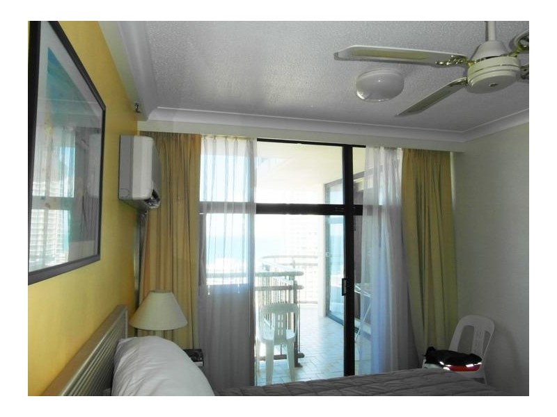 2811 ‘Beachcomber’ 18 Hanlan Street, Surfers Paradise QLD 4217