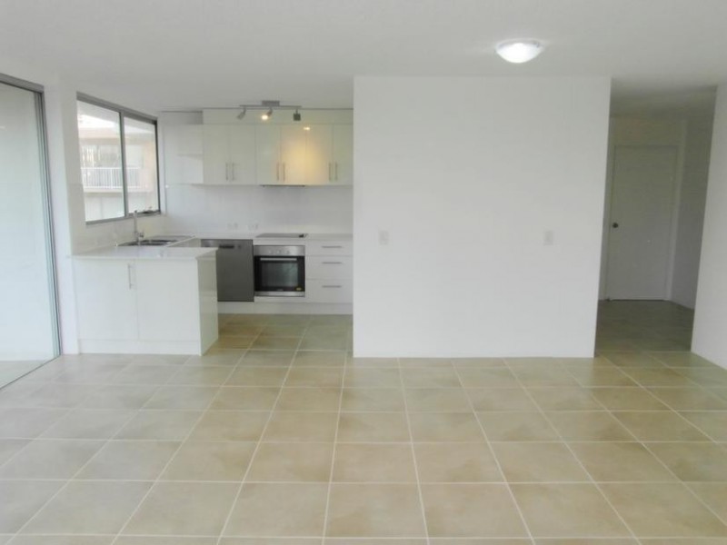 32 Riverview Parade ‘Anchorage’, Budds Beach, Surfers Paradise QLD 4217