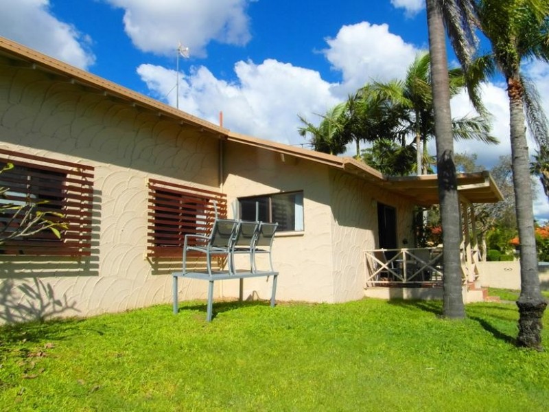 2 Yarradup Street, Ashmore QLD 4214