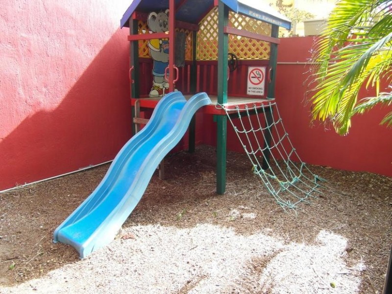 38 Enderley Avenue ‘Enderley Gardens’, Surfers Paradise QLD 4217