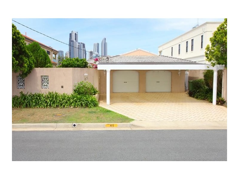 65 The Promenade, Isle Of Capri QLD 4217