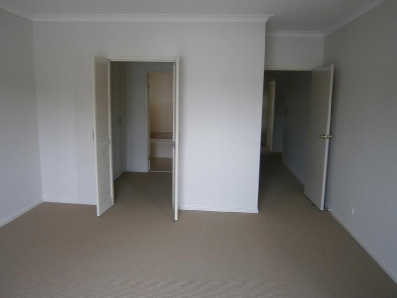 65 The Promenade, Isle Of Capri QLD 4217