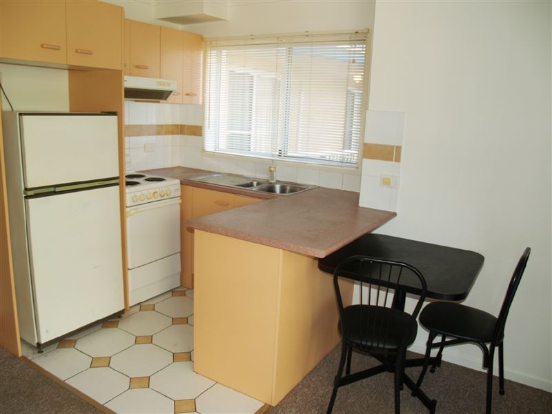 21 Markwell Avenue (Costa Dora), Surfers Paradise QLD 4217