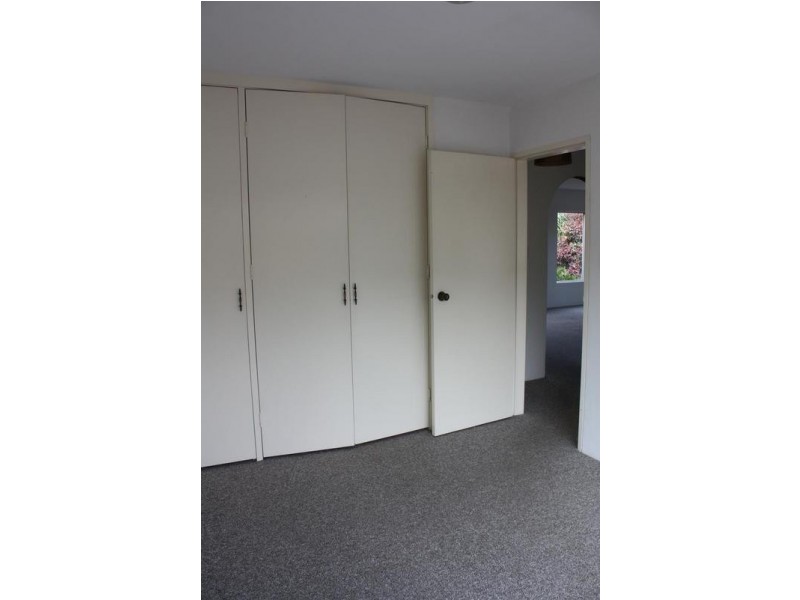 38 Peninsular Drive (Villenella), Surfers Paradise QLD 4217