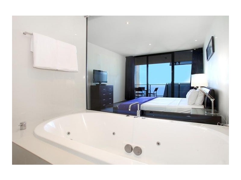 1461 ‘Circle on Cavill’ 9 Ferny Avenue, Surfers Paradise QLD 4217