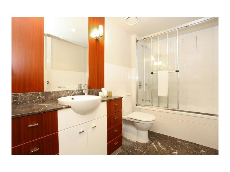 2402 ‘Chevron Renaissance – Skyline North’ 23 Ferny Avenue, Surfers Paradise QLD 4217