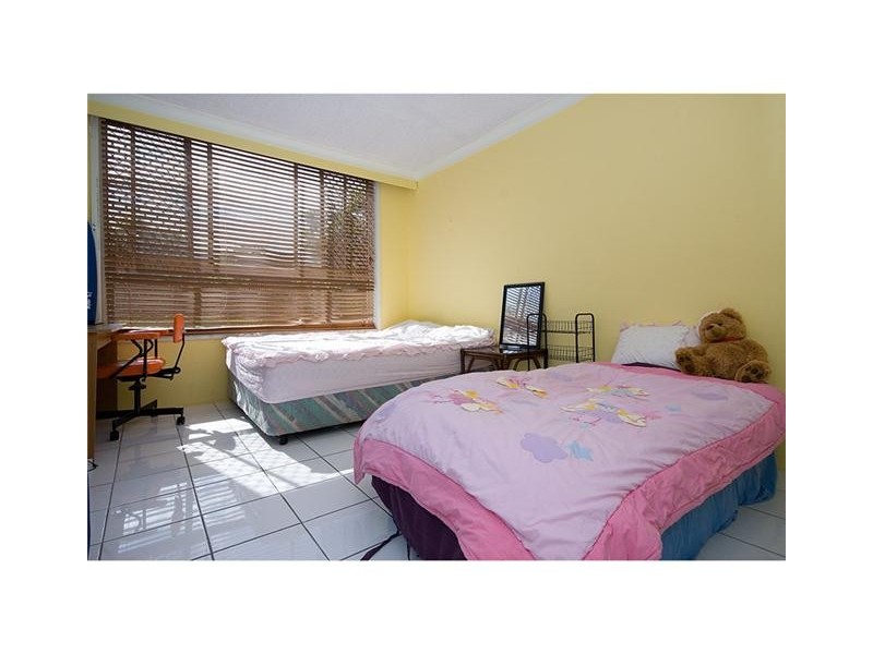 2 Sunrise Boulevard ‘Lighthouse’, Surfers Paradise QLD 4217