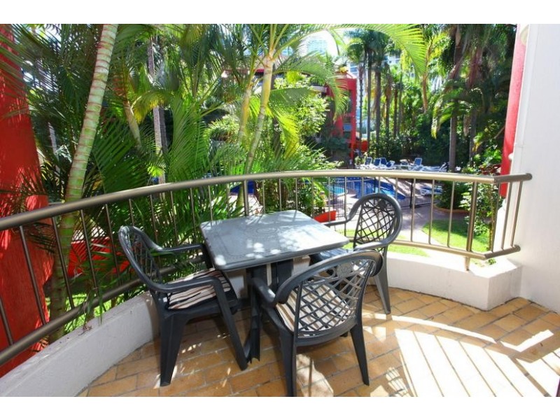 43 ‘Enderley Gardens’ 38 Enderley Avenue, Surfers Paradise QLD 4217