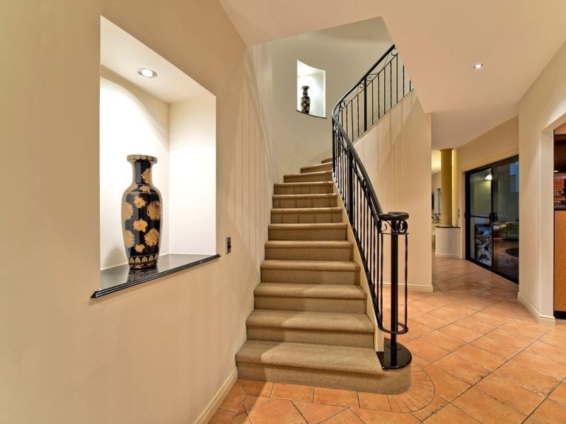 26 Paradise Island, Surfers Paradise QLD 4217