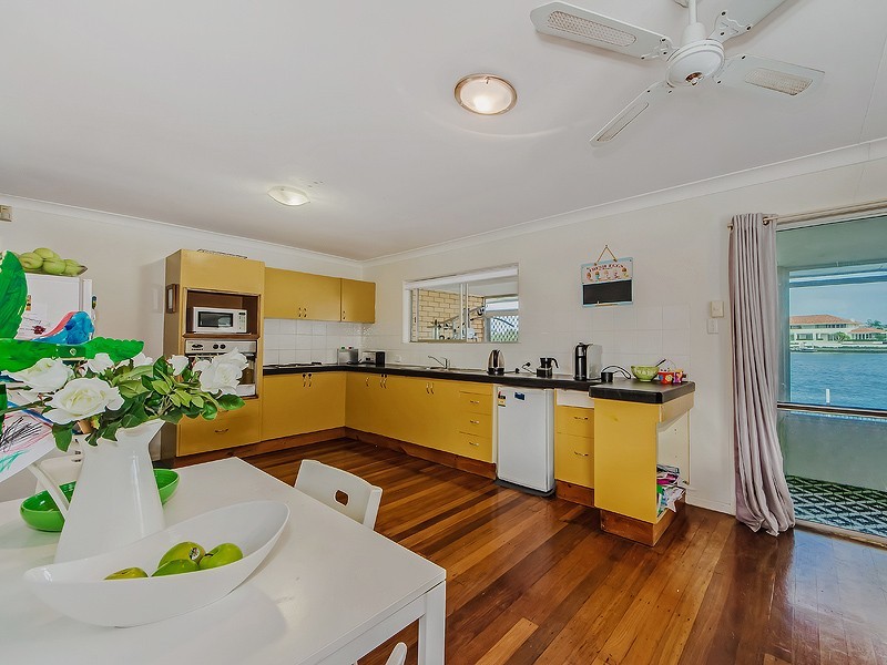 26 Sunset Boulevard, Surfers Paradise QLD 4217