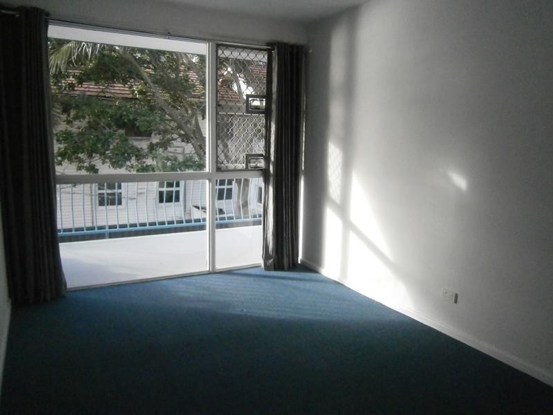 2930 Gold Coast Highway (Riverview Court), Surfers Paradise QLD 4217