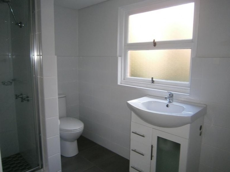 2930 Gold Coast Highway (Riverview Court), Surfers Paradise QLD 4217