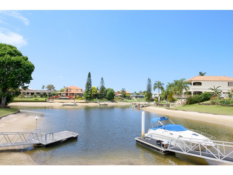 27 Panitz Street, Sorrento QLD 4217