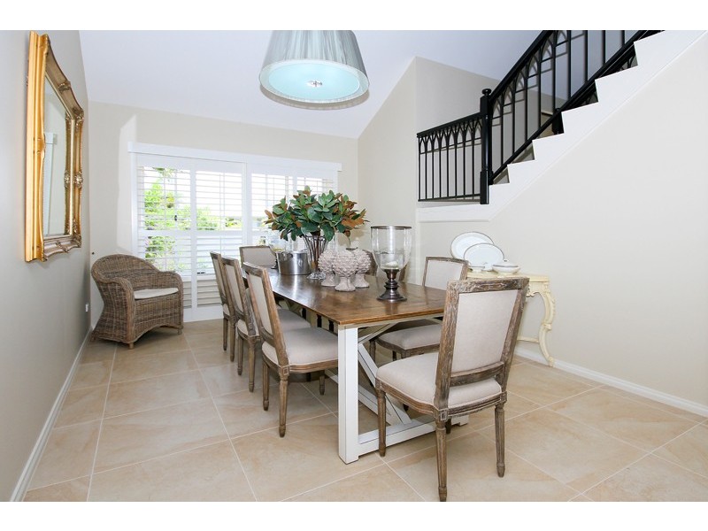 27 Panitz Street, Sorrento QLD 4217