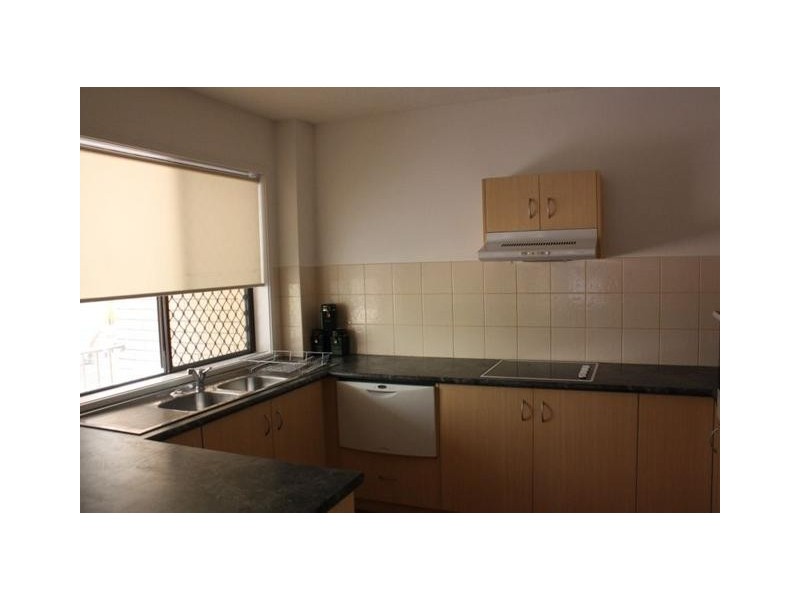 33 Monaco Street (La Riveria), Surfers Paradise QLD 4217