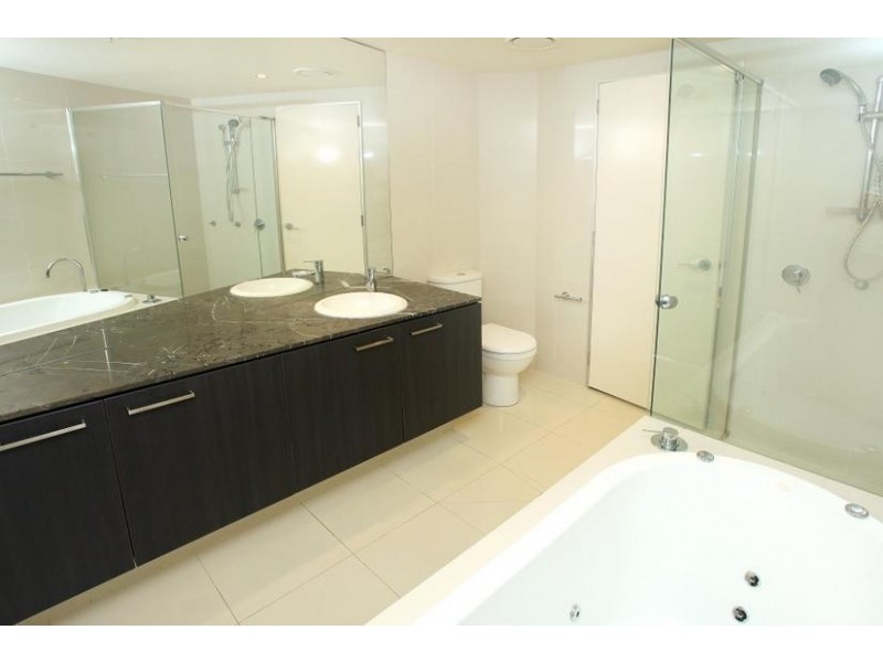 4 Wahroonga Place (Avalon Apartments), Surfers Paradise QLD 4217