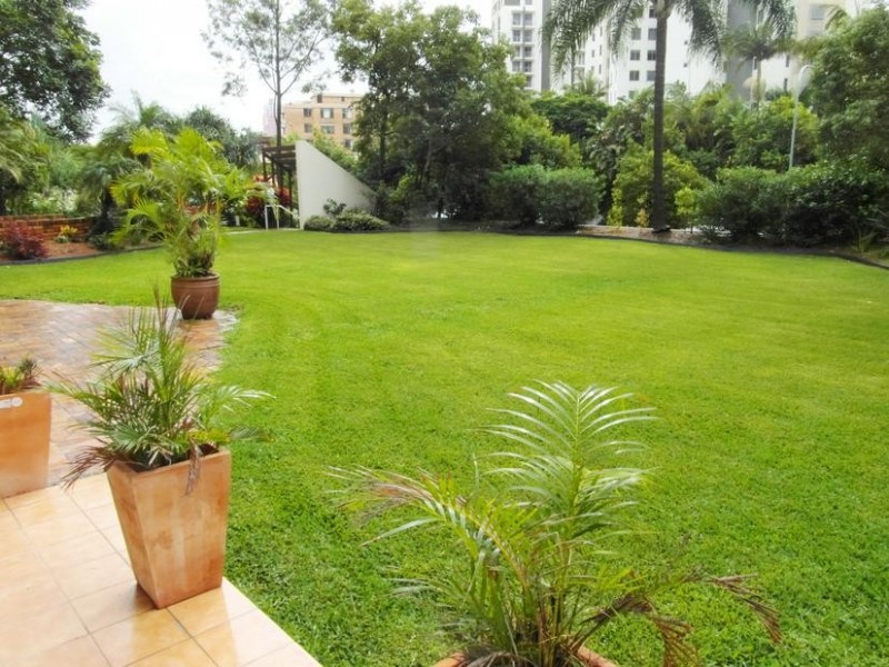 32 Riverview Parade ‘Anchorage’, Surfers Paradise QLD 4217