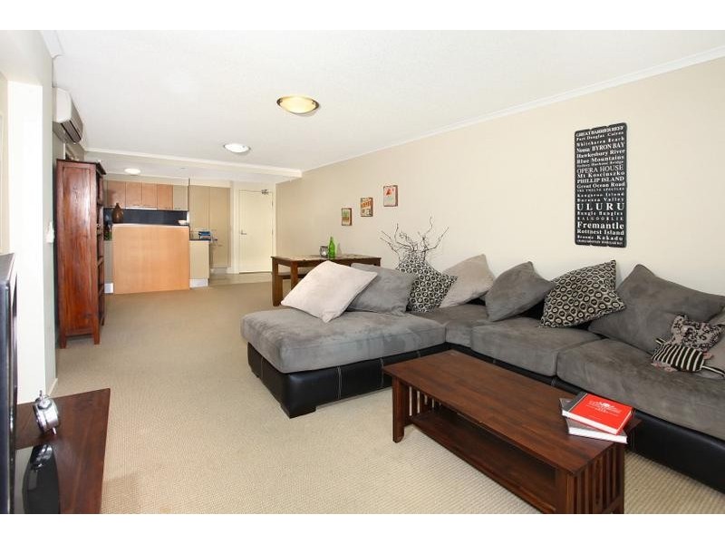 21 Cypress Avenue ‘Trilogy’, Surfers Paradise QLD 4217