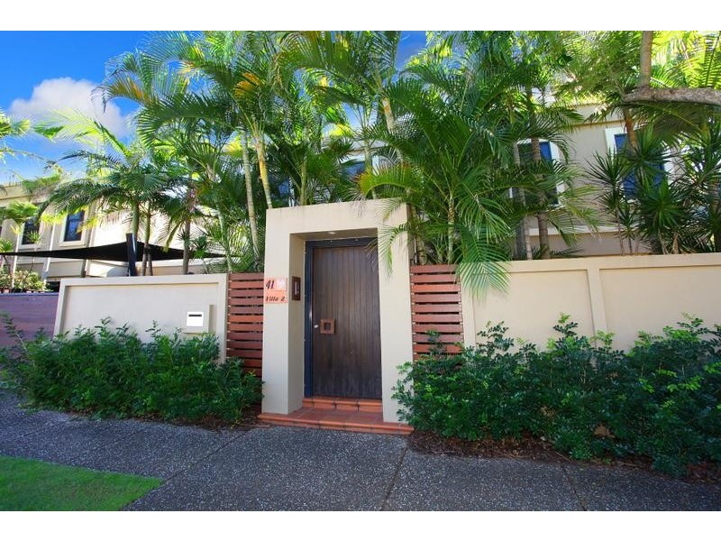 41 Tarcoola Crescent, Chevron Island QLD 4217