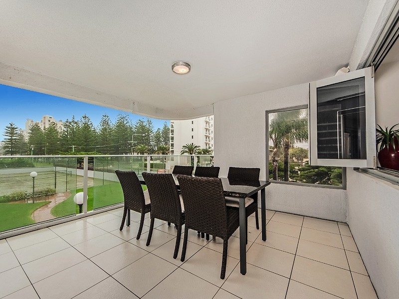 7 Britannia Avenue ‘Chelsea’, Broadbeach QLD 4218