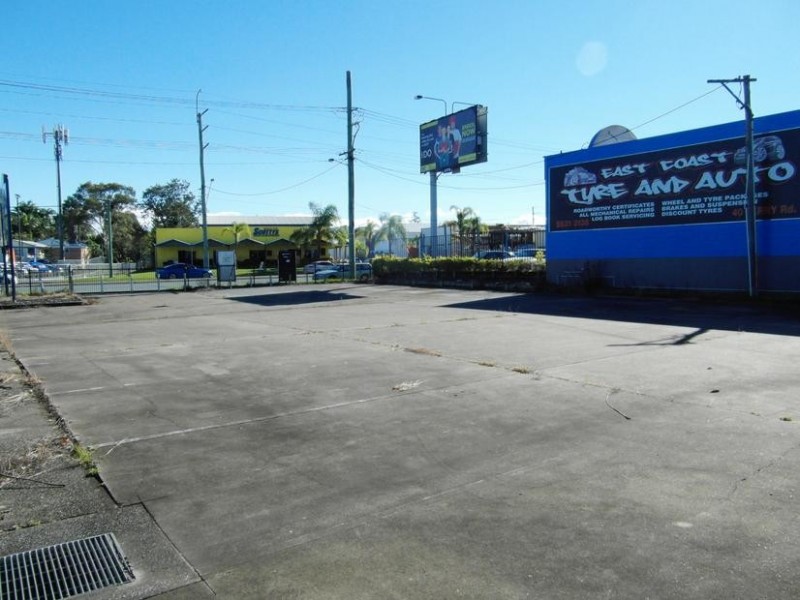 42 Ferry Road, Southport QLD 4215
