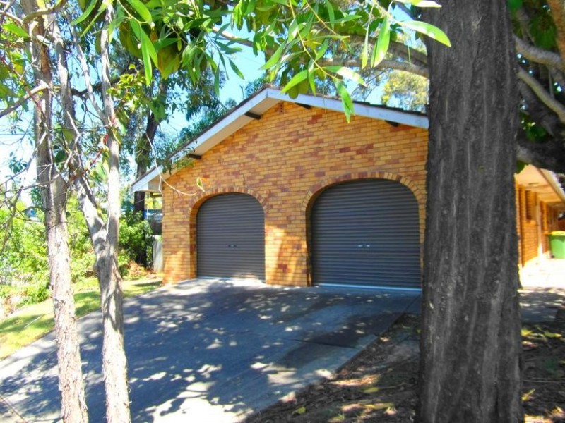 2 Brolga Avenue, Southport QLD 4215