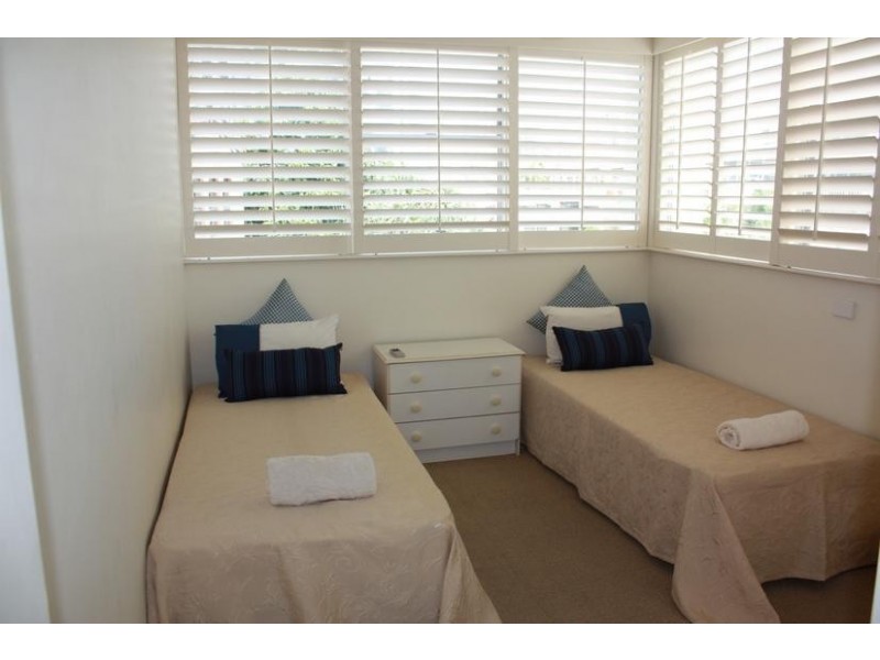 40 Watson Esplanade (Riverpark Towers), Surfers Paradise QLD 4217