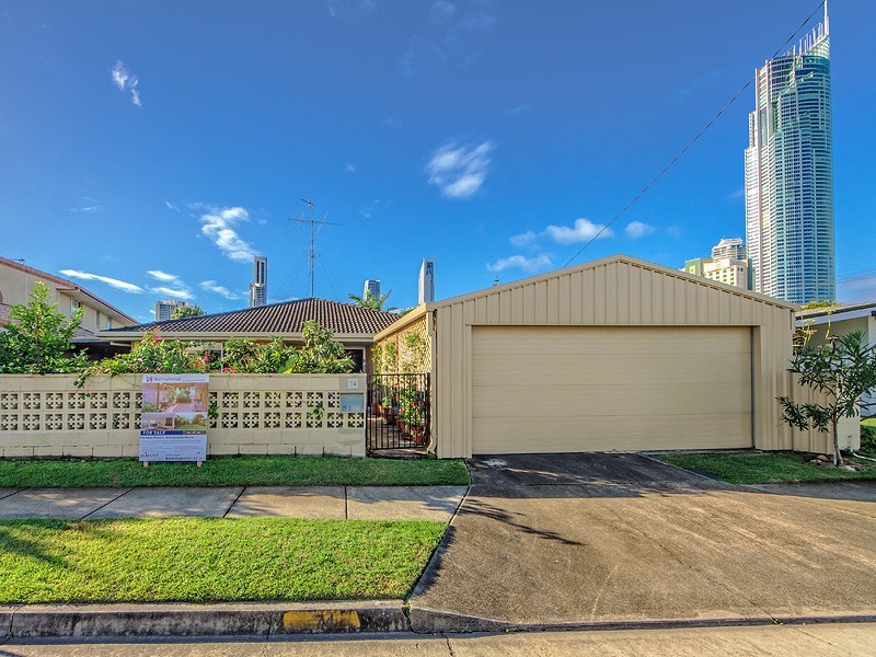 74 Paradise Island, Surfers Paradise QLD 4217