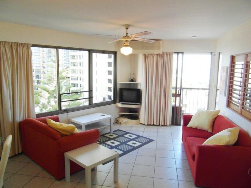 8 Trickett Street ‘Aloha’, Surfers Paradise QLD 4217