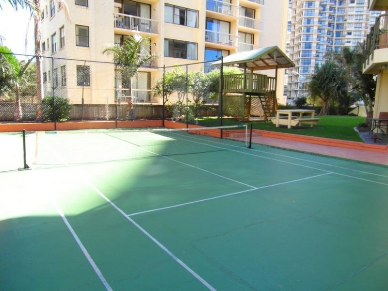 8 Trickett Street ‘Aloha’, Surfers Paradise QLD 4217