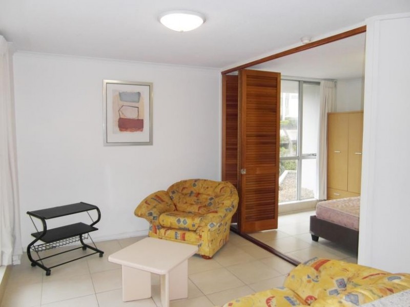 63 Cavill Avenue ‘The Moorings’, Surfers Paradise QLD 4217