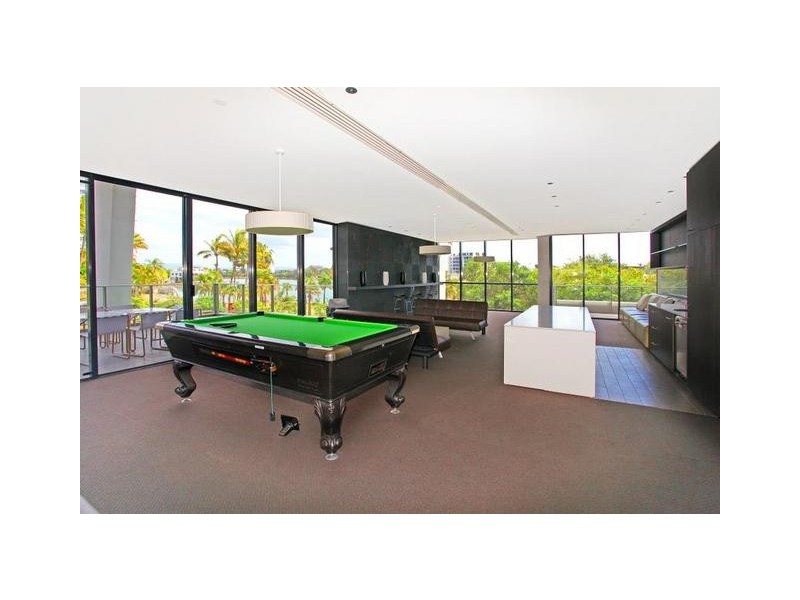 4 Wahroonga Place (Avalon Apartments), Surfers Paradise QLD 4217