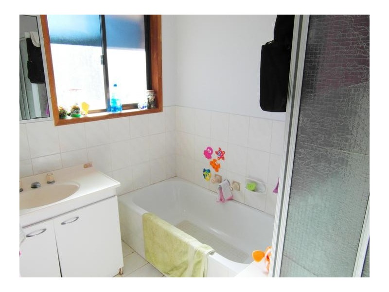 11 Ancona Street, Carrara QLD 4211