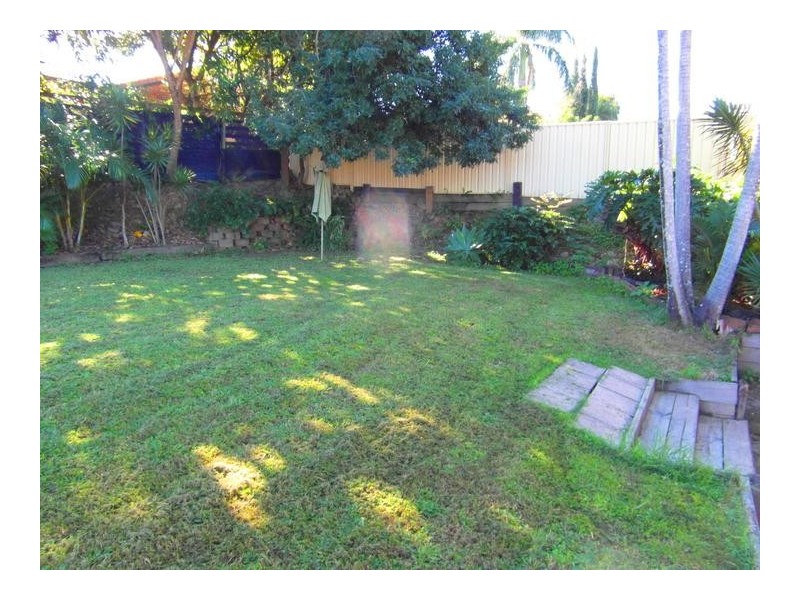 11 Ancona Street, Carrara QLD 4211