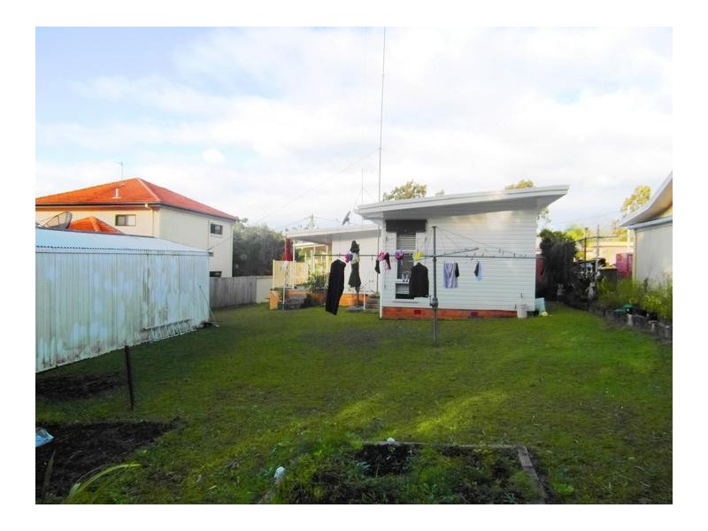 10 College Avenue, Southport QLD 4215