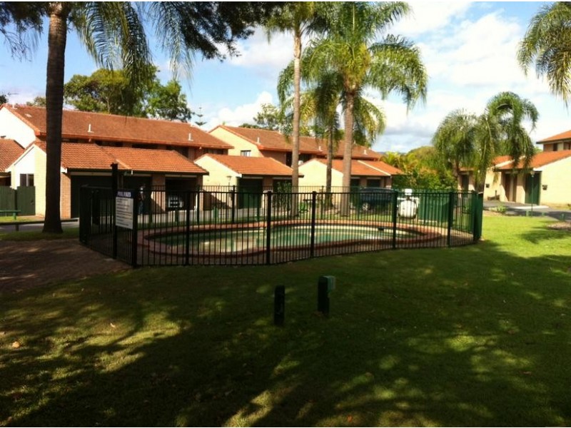 86 Lawrence Drive, Nerang QLD 4211