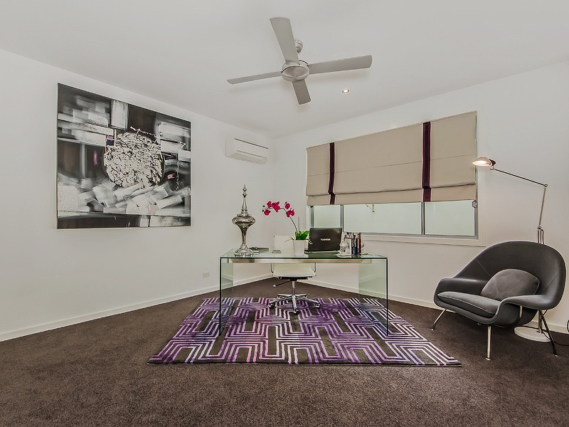 111 Sir Bruce Small Boulevard, Benowa QLD 4217