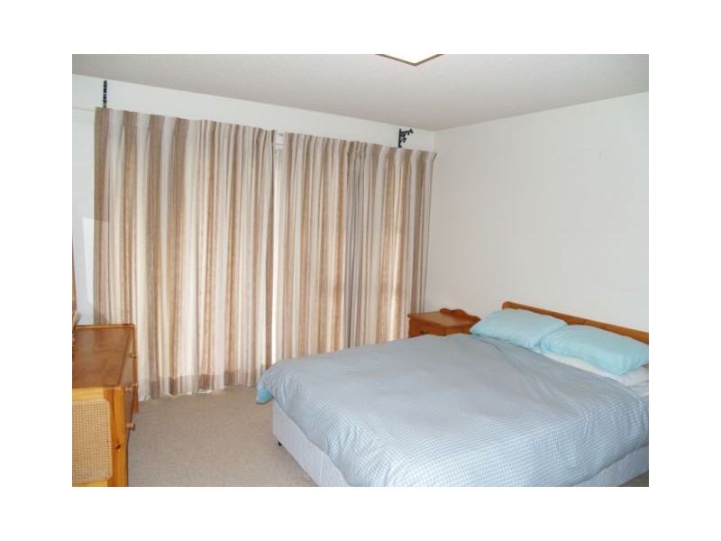 10 Sunrise Boulevard, Surfers Paradise QLD 4217