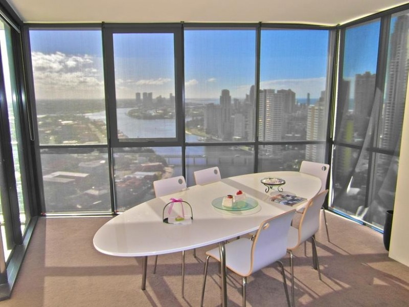 4 Wahroonga Place ‘Avalon’, Surfers Paradise QLD 4217