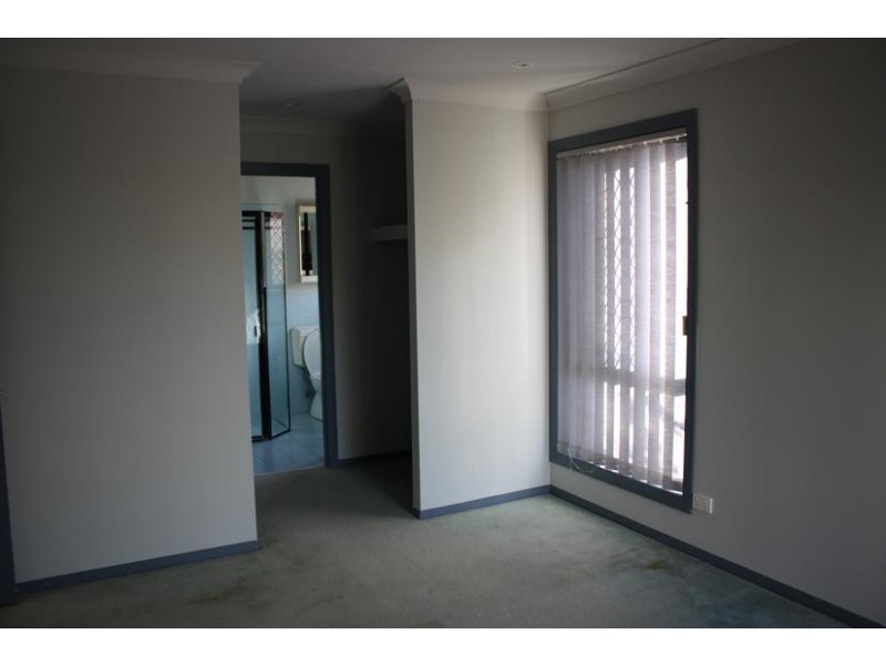 84A St Kevins Street, Benowa QLD 4217