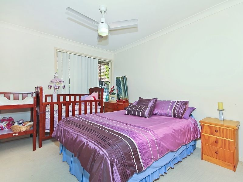 Stretton QLD 4116