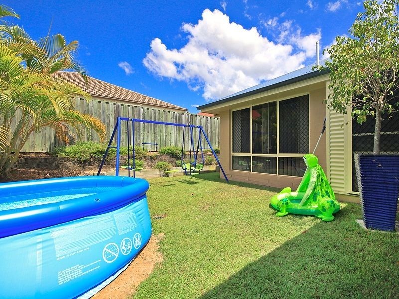 Stretton QLD 4116