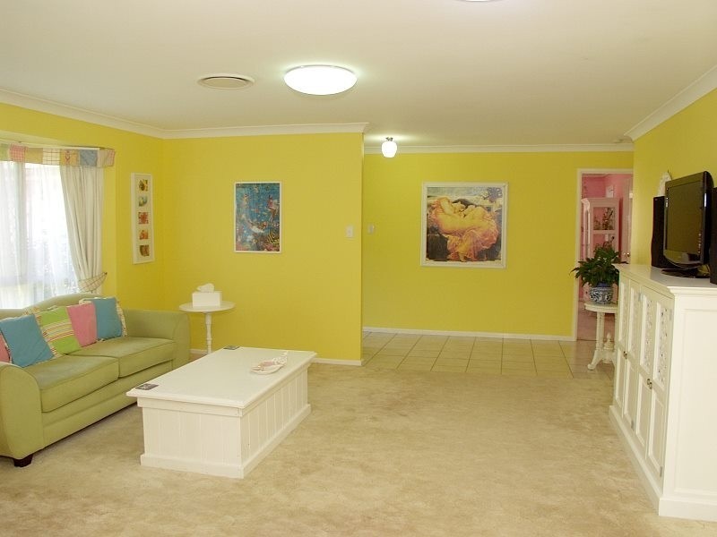 8 Pickford Street, Runcorn QLD 4113